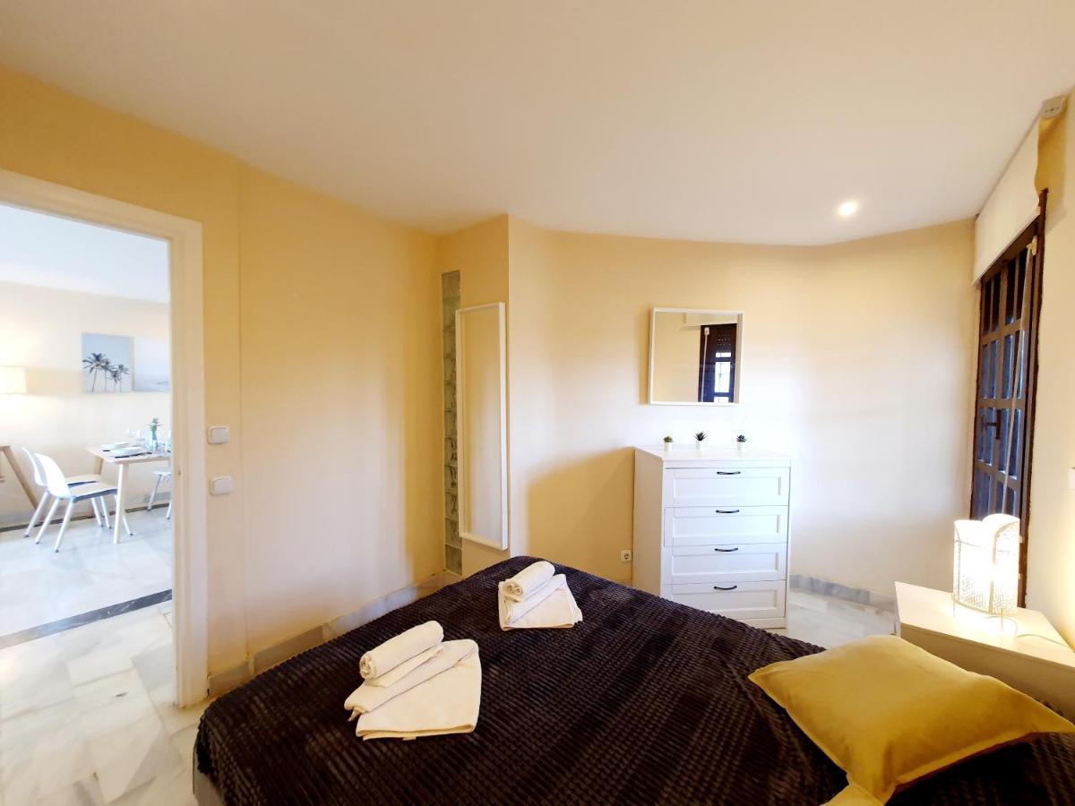 Cozy Apartment On The Beach Sitio de Calahonda Dış mekan fotoğraf