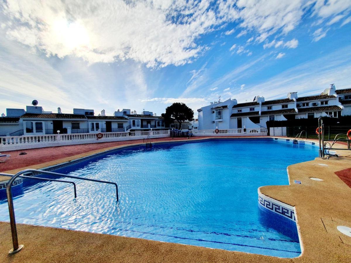 Cozy Apartment On The Beach Sitio de Calahonda Dış mekan fotoğraf