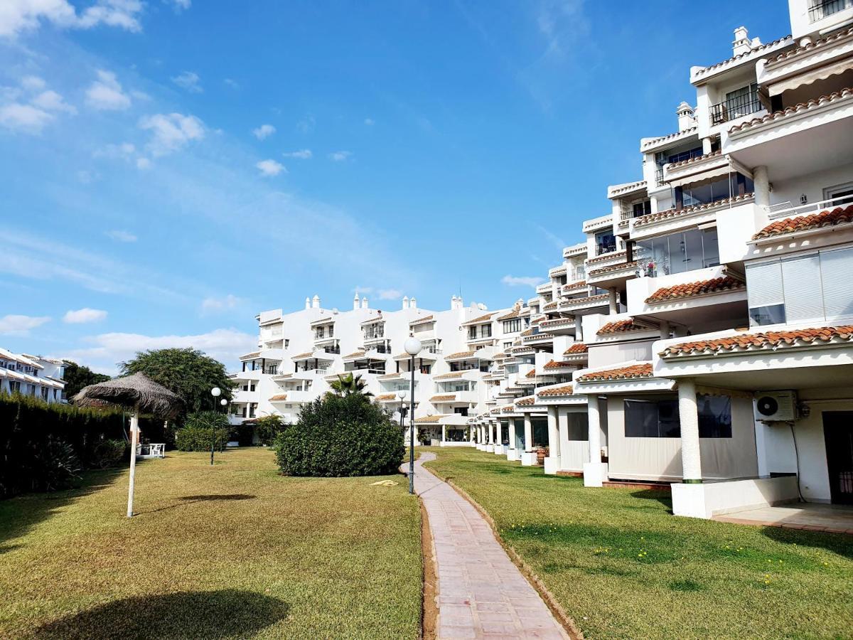 Cozy Apartment On The Beach Sitio de Calahonda Dış mekan fotoğraf